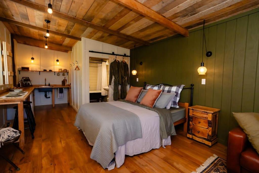 Apartment Starling Homesteads Boutique Farmstay, The Stables Waipara